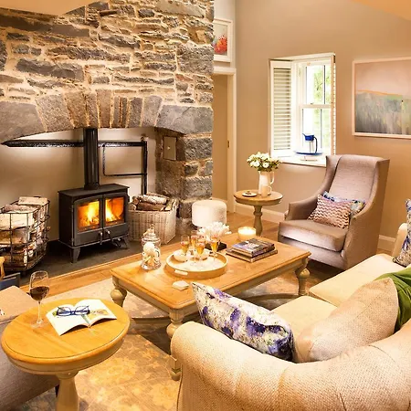 The Hawthorn 別荘 *